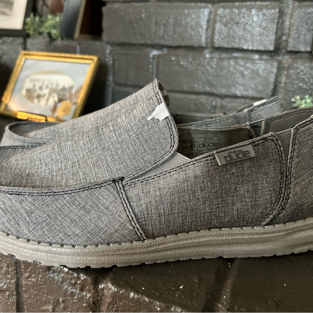 Hey dude men’s shoes